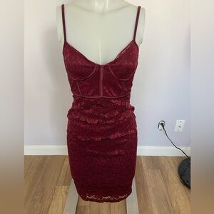 Beautiful lace dress 🧚🏼‍♀️